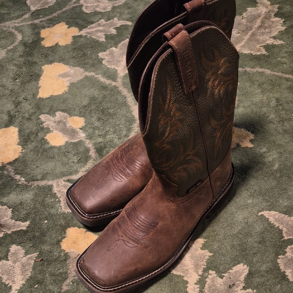 Justin Boots Brown Leather Cowboy Boots with Embroidered Shaft Steel Toe
